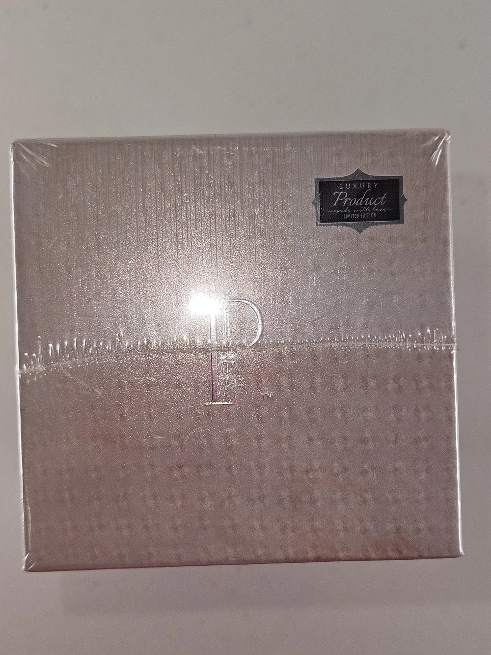 Prédiré Snail Mucin Skin Rejuvenating Serum — Rose Pink